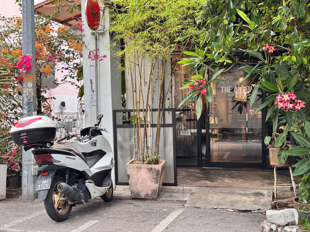 the alley penang sprudge benjaminsand40