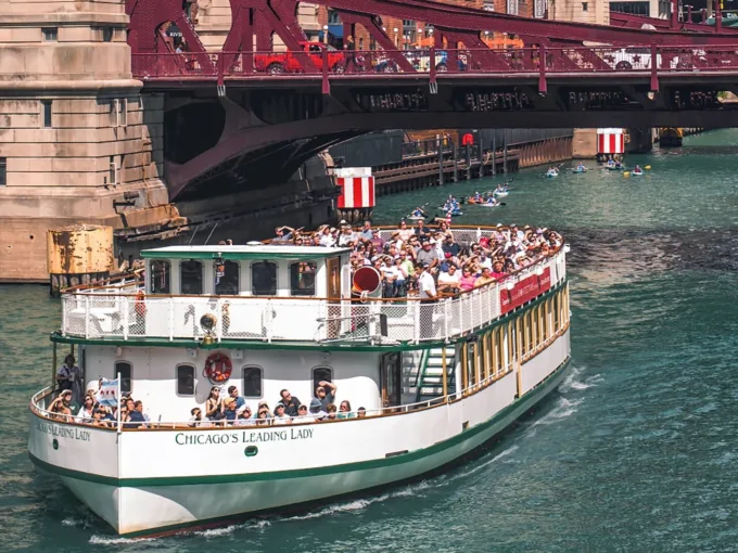 chicagoexpoguide architecturetour @chiarchitecture ig